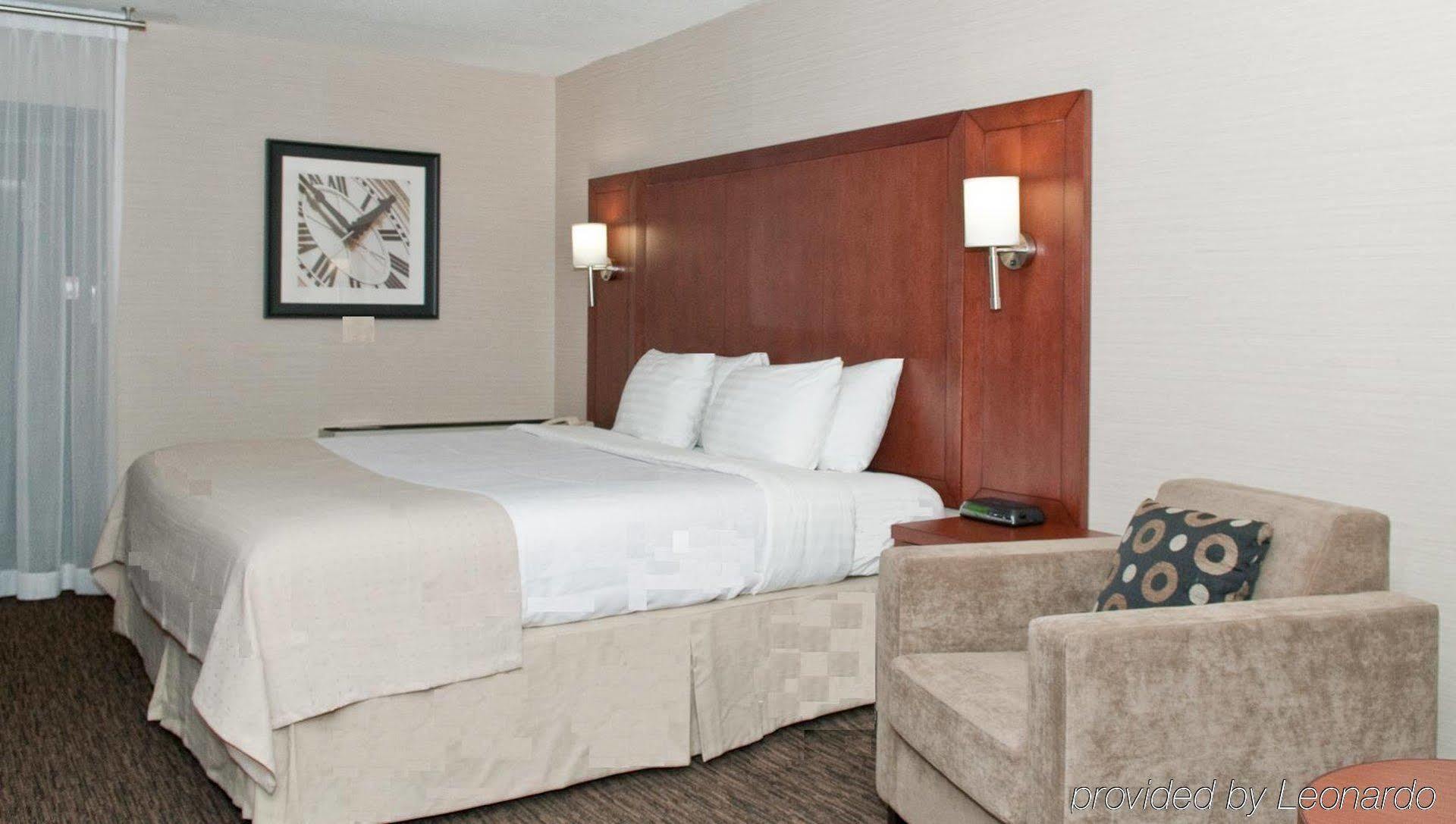 Holiday Inn Oakville Centre By Ihg Luaran gambar